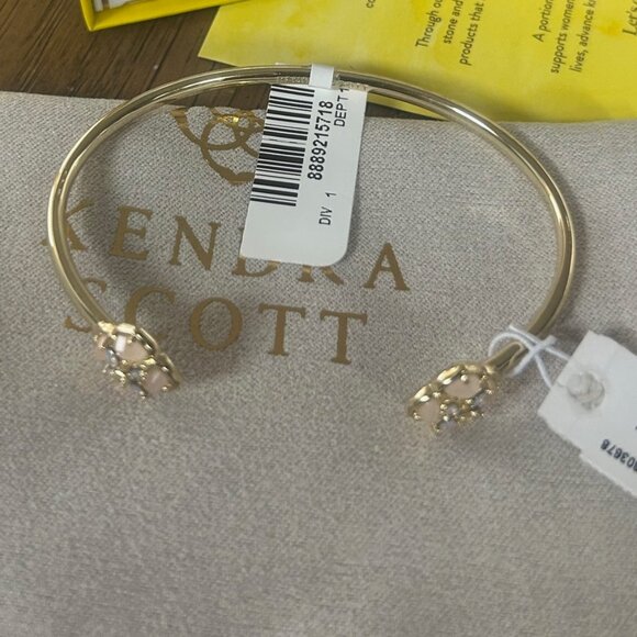 Kendra Scott DIRA Stone cuff bracelet PINK nwt - Picture 2 of 10